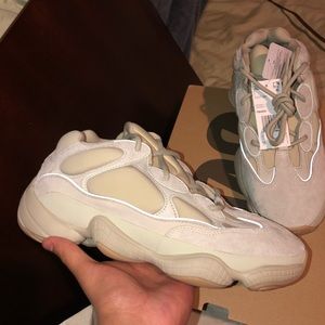 Shoes yeezy 500 Stone